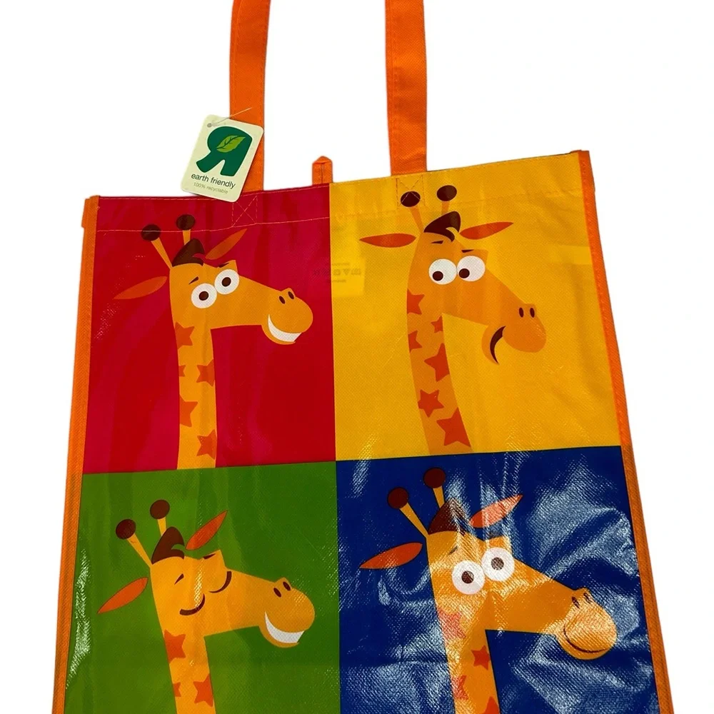 Toys R Us geoffrey giraffe